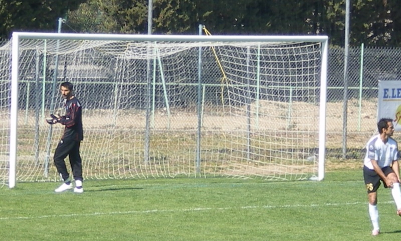 CASSIS CARNOUX S'IMPOSE EN PATRON 2 A 0 A MONTPELLIER Imgp0810