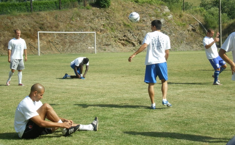 COMPOS ET INFOS SUR LES JOUEURS ET COACHS DE MARSEILLE CONSOLAT - Page 16 Imgp1850