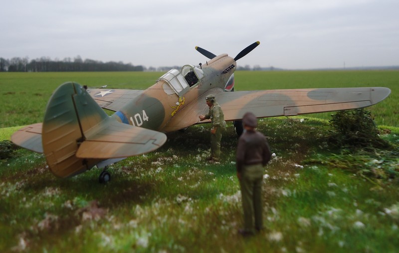 P-40 E "Flying Tiger" Hasegawa 1/48 Dsc00312
