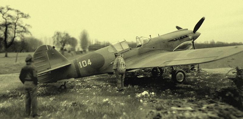 P-40 E "Flying Tiger" Hasegawa 1/48 Dsc00316