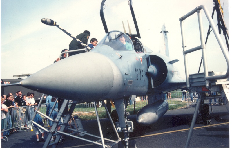 CAMBRAI - Les Mirage 2000 de la 12 - Page 2 Numeri37