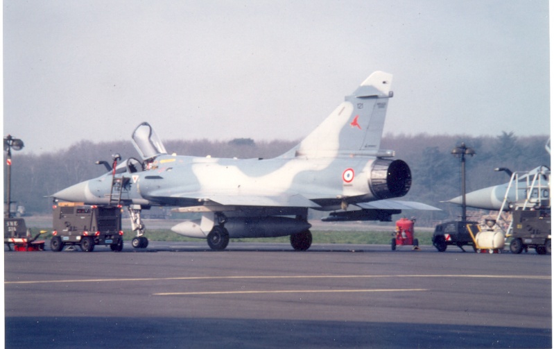 CAMBRAI - Les Mirage 2000 de la 12 - Page 2 Numeri47