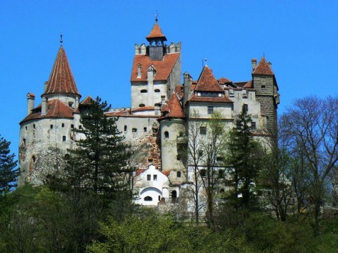 Những lâu đài cổ đẹp nhất châu Âu 1048-410