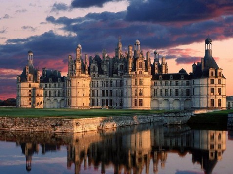 Những lâu đài cổ đẹp nhất châu Âu 3107-410