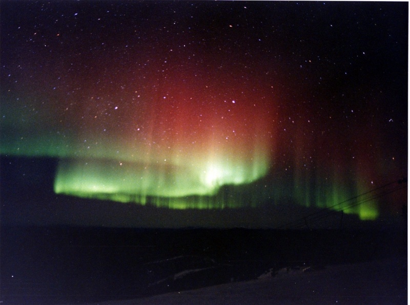 Đêm đông ở Churchill, Canada đẹp huyền ảo với cực quang  Aurora17