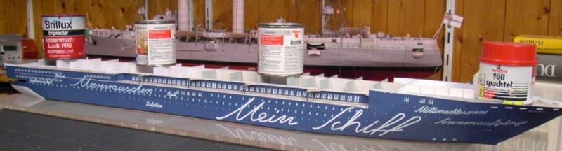 Modernes Kreuzfahrtschiff 1:250 Pict2019