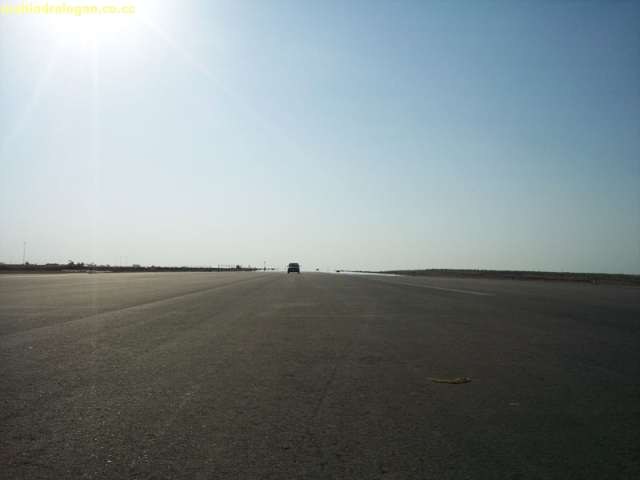 My Night Angel on Bangalore International Airport Runway 100_4013