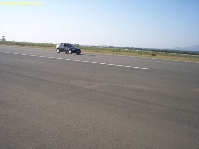 My Night Angel on Bangalore International Airport Runway 100_4014