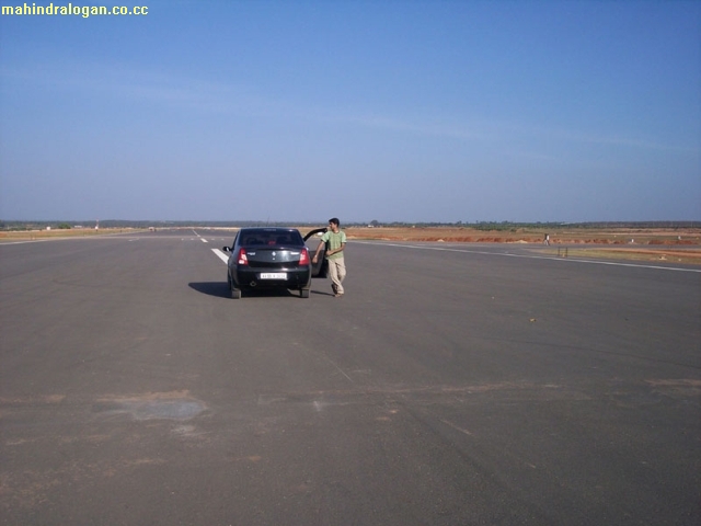 My Night Angel on Bangalore International Airport Runway 100_4016