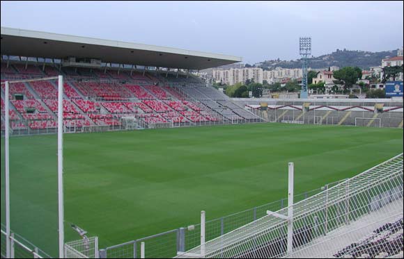 Réactions d'après matchs Stade-10