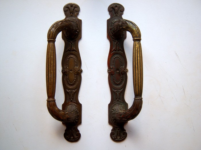 Paire de grandes poignées de porte en bronze * 139