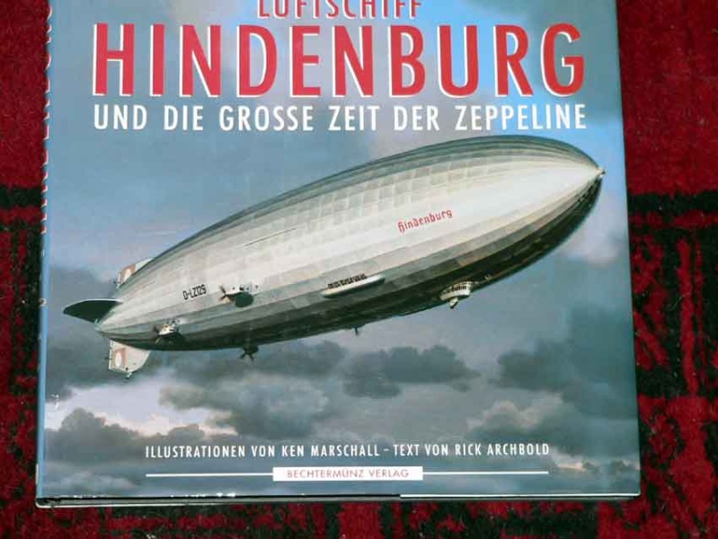 Luftschiff Hindenburg von Alan Rose - Fertig - Seite 2 Buch-h10