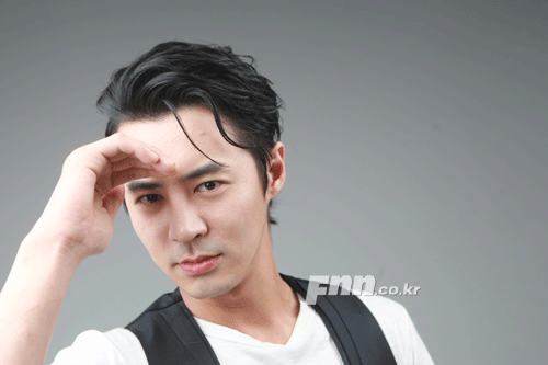JunJin Interview with FNN - "Always feeling like in the 1st debut" 18582b10