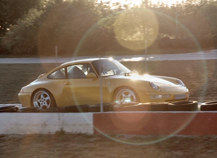 1º Aniv. Porsche Fans - 2008 Serra da Estrela *FOTOS* - Página 2 Yellow11