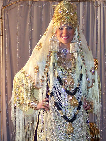 اللباس التقليدي في الجزائر
