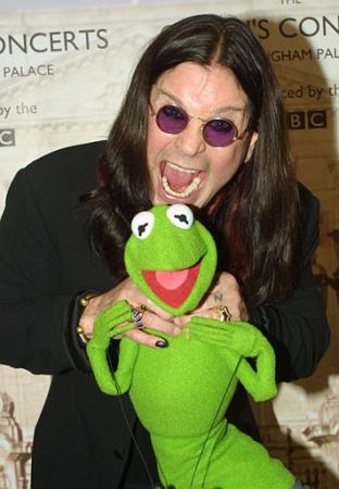 frog stuff -- check this out!! Ozzy-k10