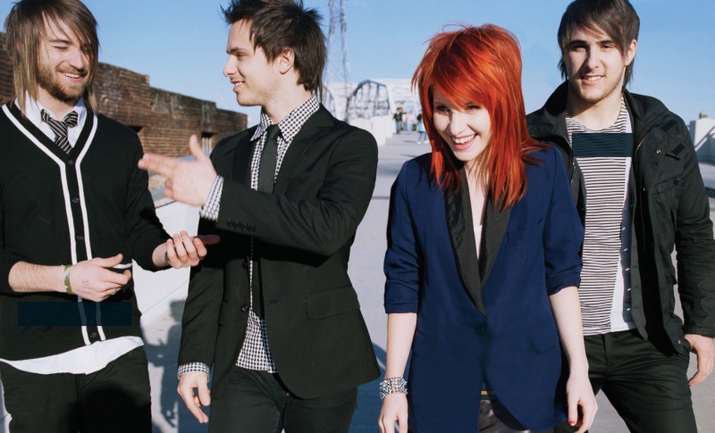 some awesome pictures of paramore :) 510