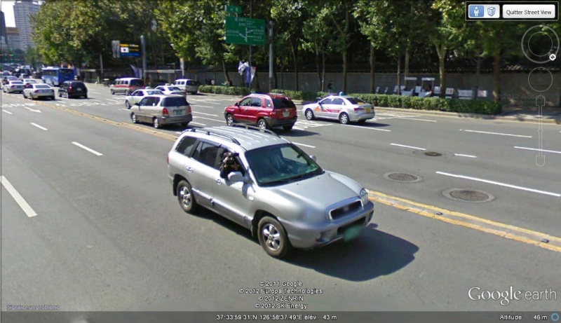 STREET VIEW : un coucou à la Google car  - Page 17 Cons_d10