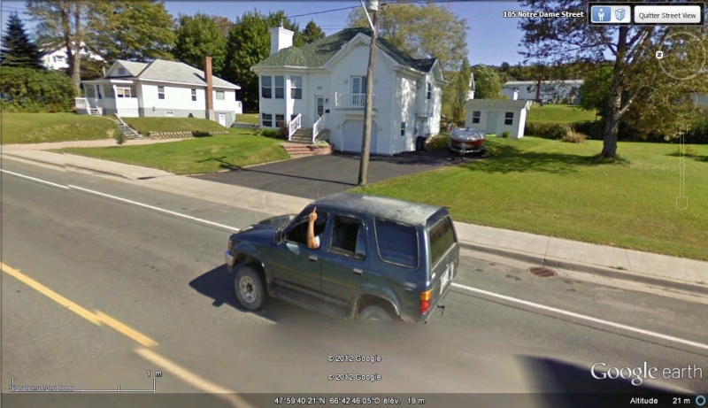 STREET VIEW : quand la Google Car attise l'obscénité Fuck_a10