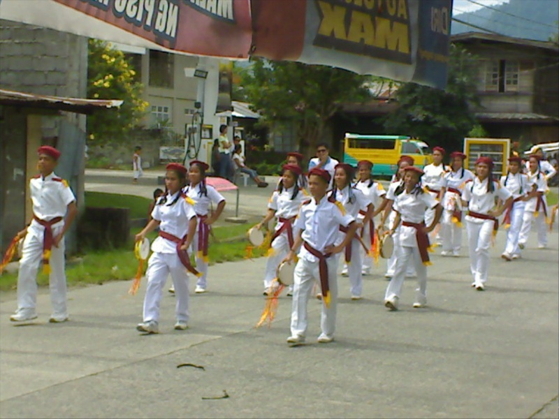 Fiesta Parade in Kiamba Dsc00020