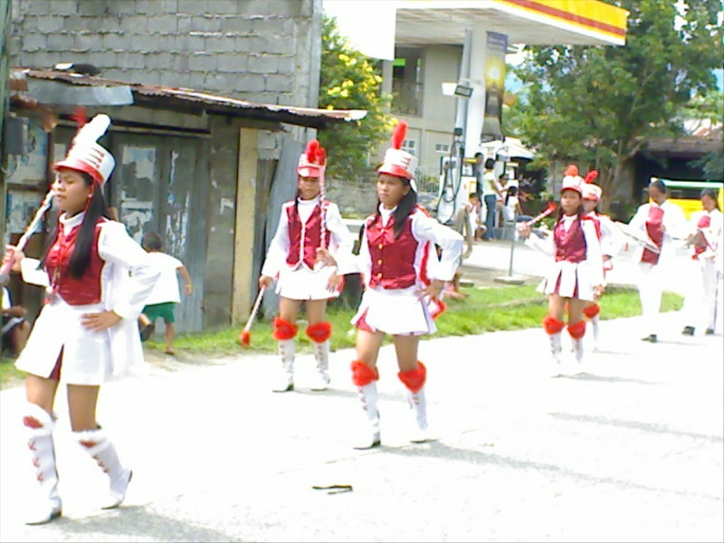 Fiesta Parade in Kiamba Dsc00021