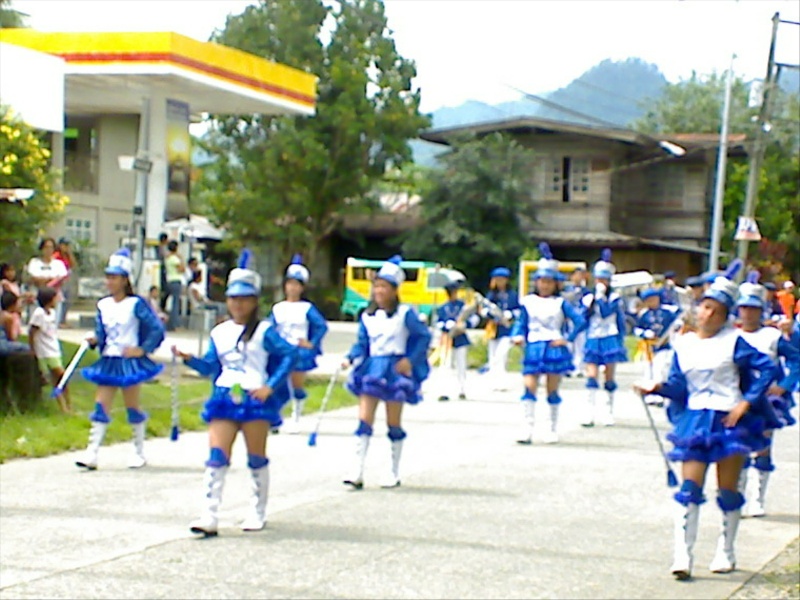 Fiesta Parade in Kiamba Dsc00025