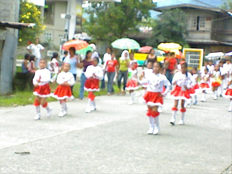 Fiesta Parade in Kiamba Dsc00026