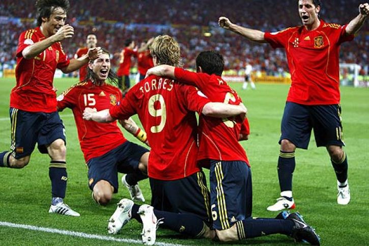 ESPAGNE CHAMPIONNE DEUROPE Torres10