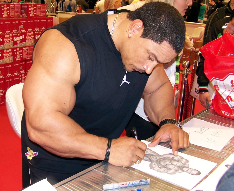 FIBO 2012 - Page 2 Roelly11