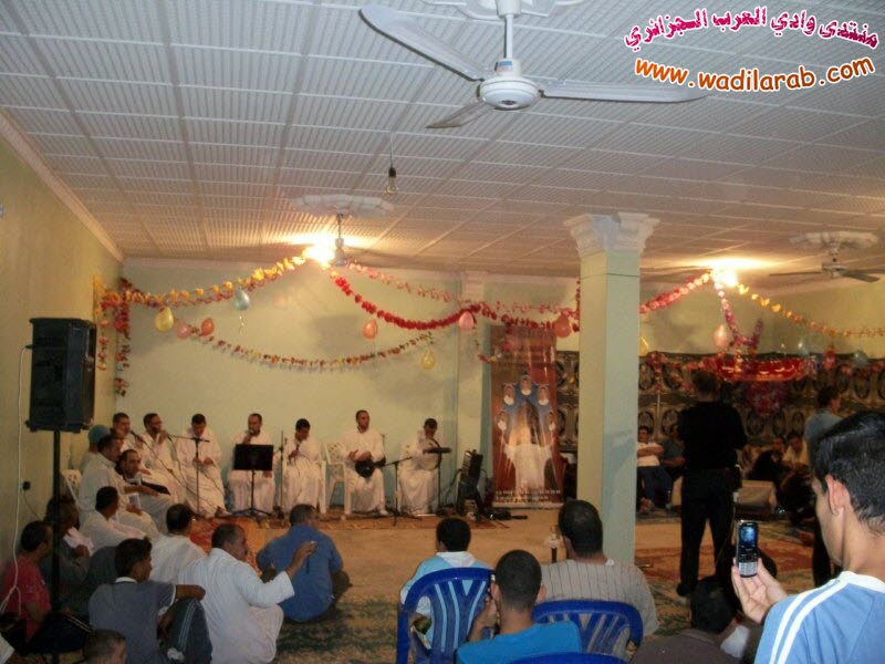 حصريا تغطية خاصة بالسهرة الانشادية لفرقة "عدنة" لاول مرة في ولاية بسكرة 100_2225