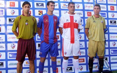 equipaciones 2008-2009 Huesca13