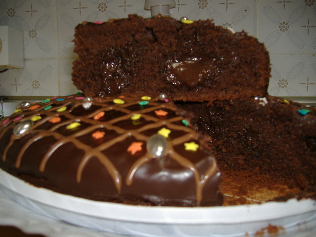 tarta chocolate con bombones ummmmmmmmmm 4ke2rn11