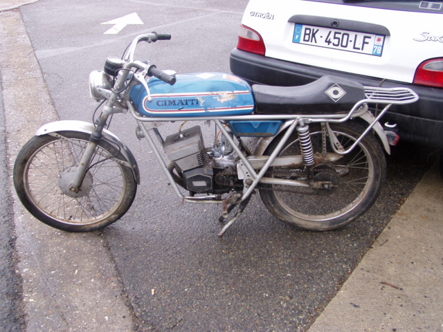 Et hop, une Cimatti X5 de 1974 P1010184