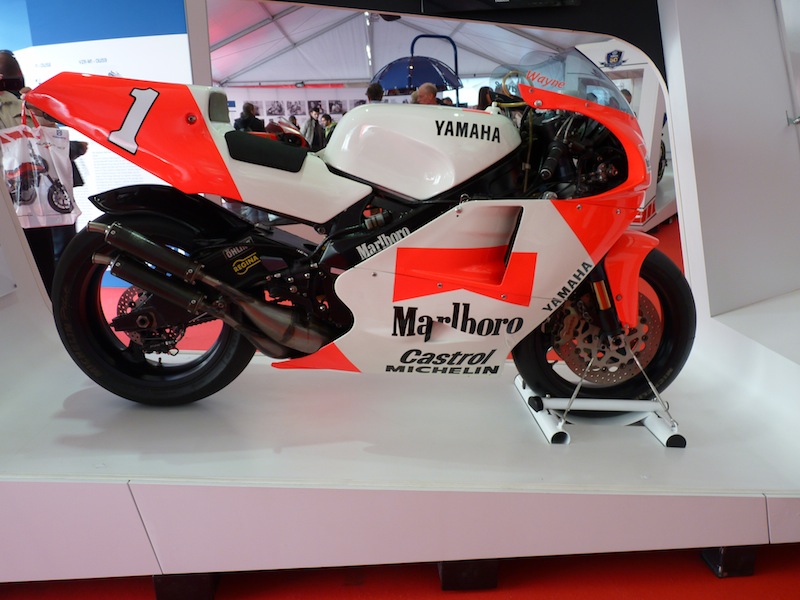 Salon de la Moto : Paris 2011... - Page 2 P1050712