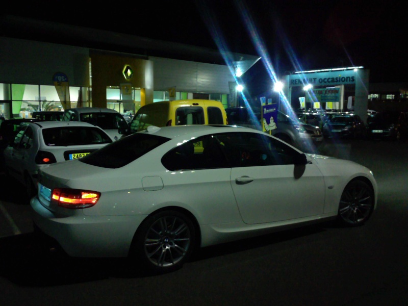 [Défi 1] Prendre sa BMW en photo devant un garage Renault Photo010