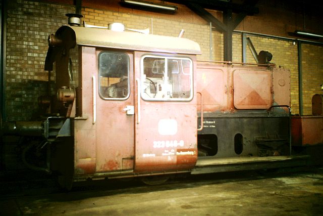Kleindiesellok Köf II - DB-Baureihe 322-324 - DR BR 100 / 310 7_323_10