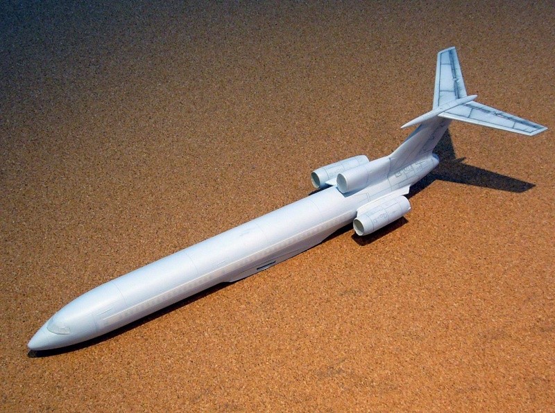 Tupolev TU-154M Zvezda 1/144 Fuse_245