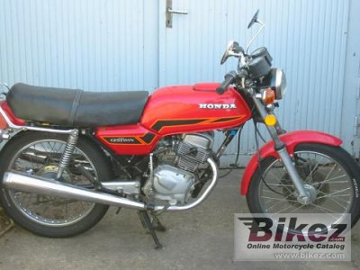 Parcoursd'un motard cinquantenaire Cb12510