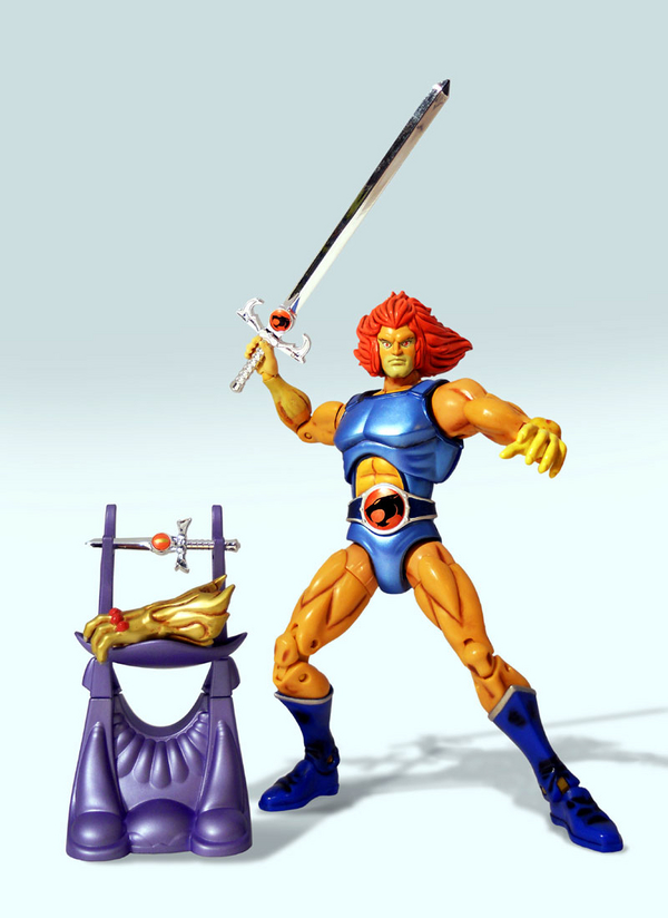 Exclusive Classic 8" Thundercats Lion-O Figure Thunde10