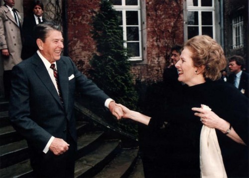 Lady Thatcher, un diable d'homme - Page 2 Reagan10