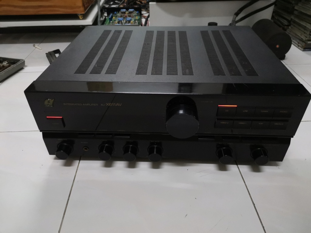 Sansui AU-X611AV amplifier Img_2175