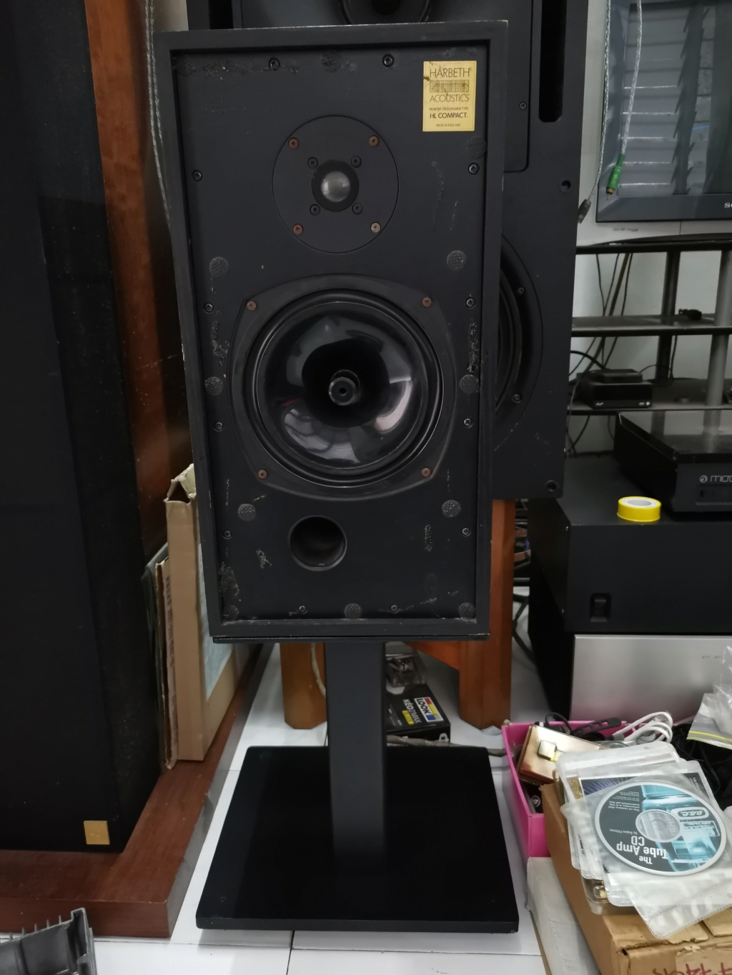 Harbeth HL compact speaker