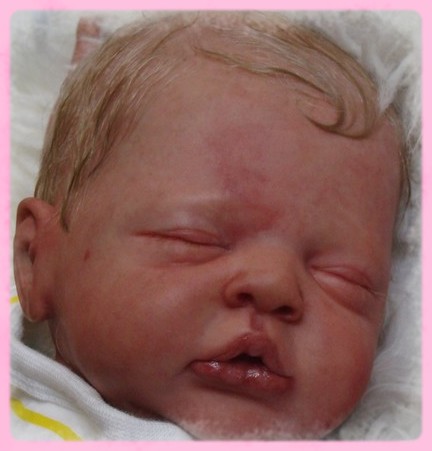 Concours reborning : votez pour le plus beau bébé Dsc00510