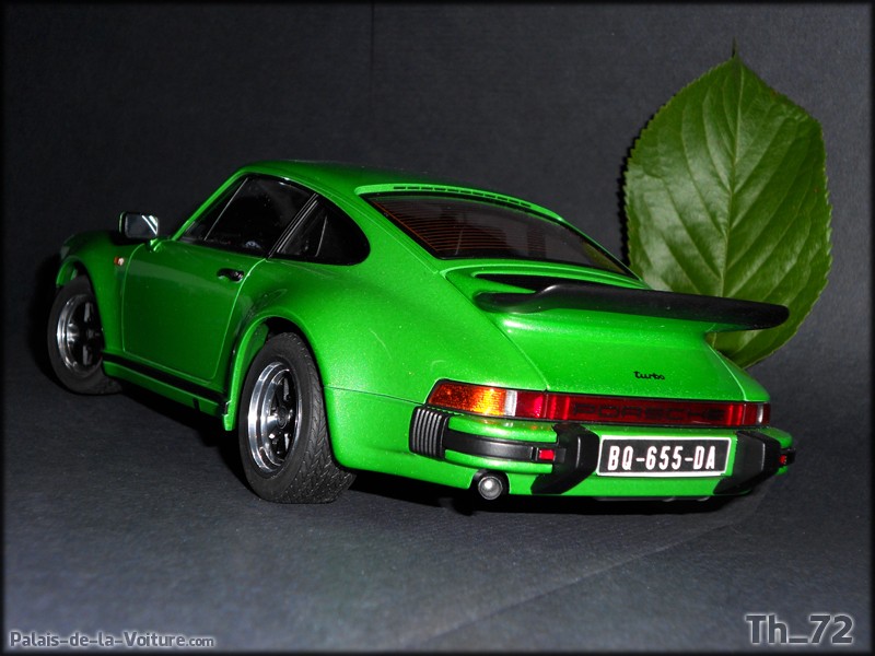 [1/18 de série] Porsche 911 (930) Turbo Dscn9112