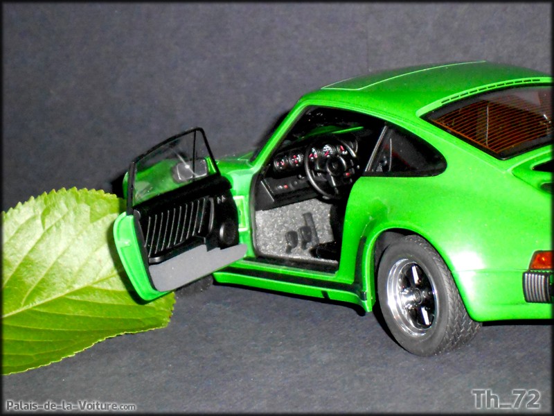 [1/18 de série] Porsche 911 (930) Turbo Dscn9117