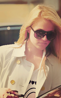 Dianna Agron Dianna14