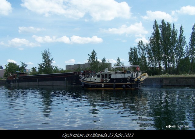 Course de baignoires flottantes - Opération Archimède II Carchi19