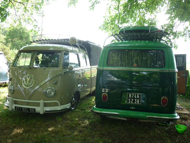 The French VW Bus Meeting - Fley 2012 2728_102