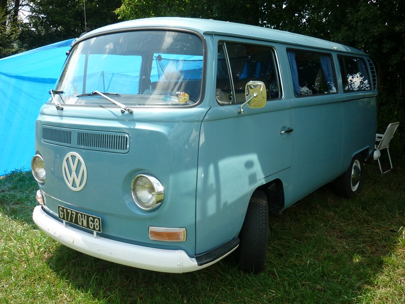 The French VW Bus Meeting - Fley 2012 2728_126