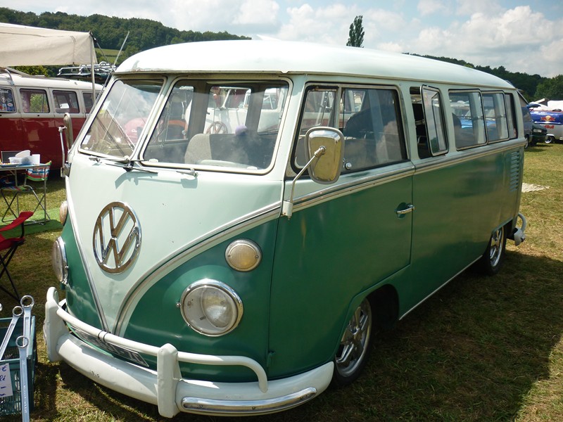 The French VW Bus Meeting - Fley 2012 2728_134